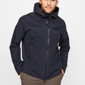 Hill City Mountain Jacket - Black - Medium (Retail: $228)